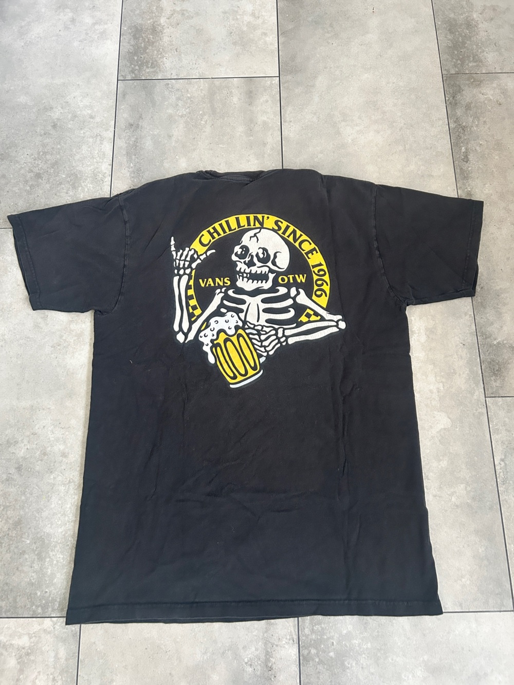 Vans OFW Classic fit Chillin since 1966 black t-shirt cotton skeleton M